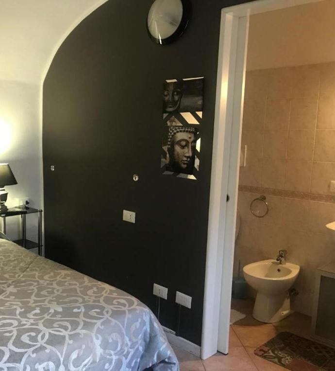 La Ca' Del Masenzi Massenzio'S House (Adults Only) Bed and Breakfast Lecco Exteriör bild