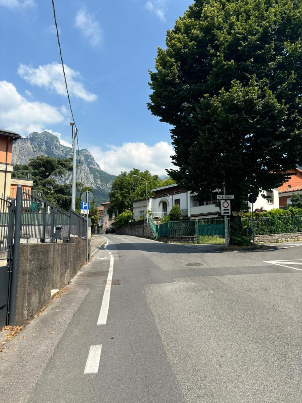 La Ca' Del Masenzi Massenzio'S House (Adults Only) Bed and Breakfast Lecco Exteriör bild