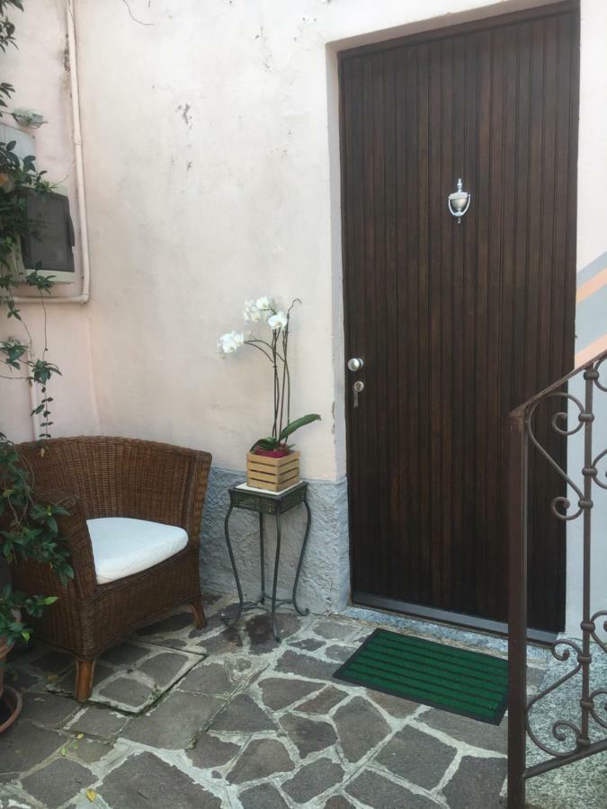 La Ca' Del Masenzi Massenzio'S House (Adults Only) Bed and Breakfast Lecco Exteriör bild
