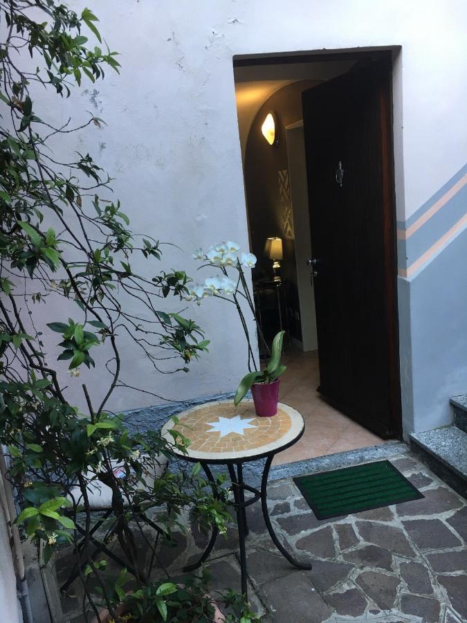 La Ca' Del Masenzi Massenzio'S House (Adults Only) Bed and Breakfast Lecco Exteriör bild